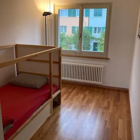 4,5-zimmer Einfamilienhaus * Zürich